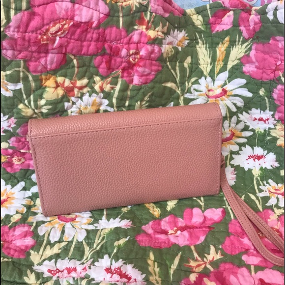 GH BASS WALLET - BLUSH PINK - Picture 2 of 5